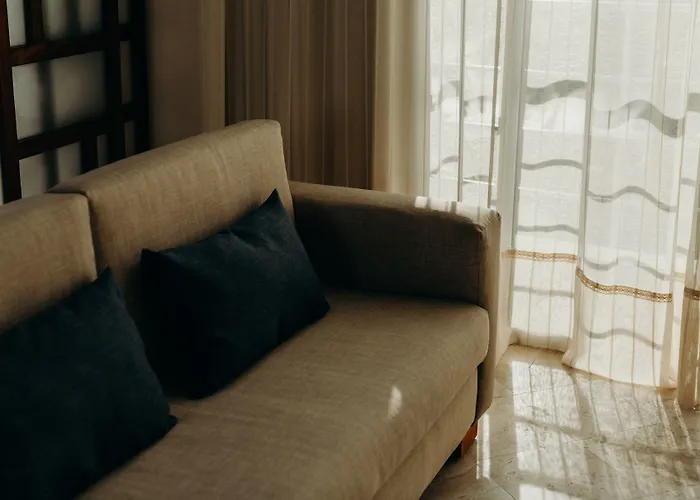 Hotel Biwa