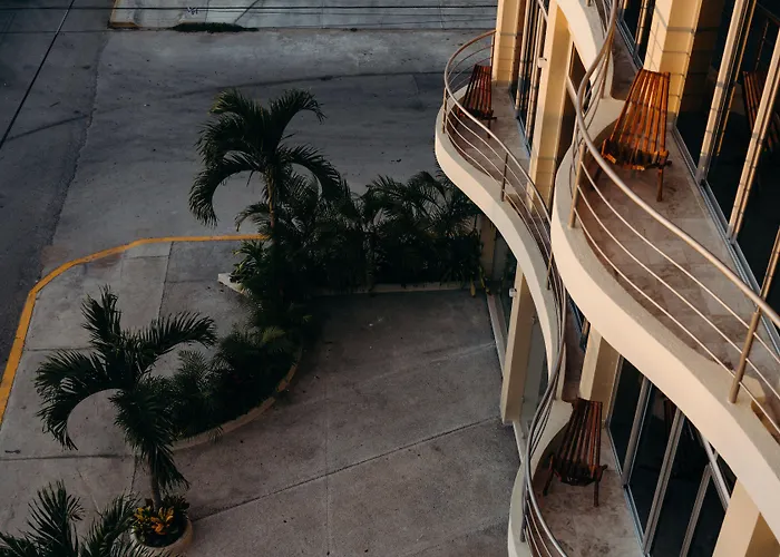 Biwa Hotel Tulum Pueblo